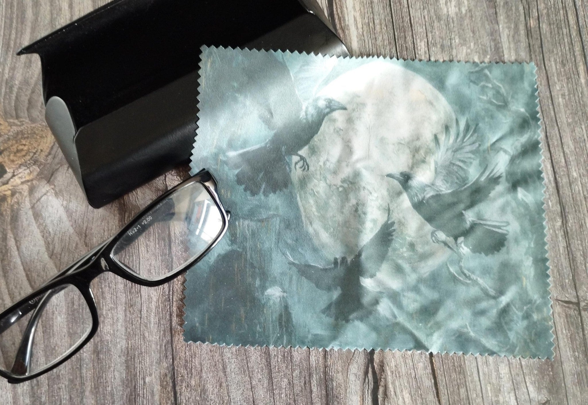 Raven Lens Cloth: Spooky Gothic Glasses Wipe