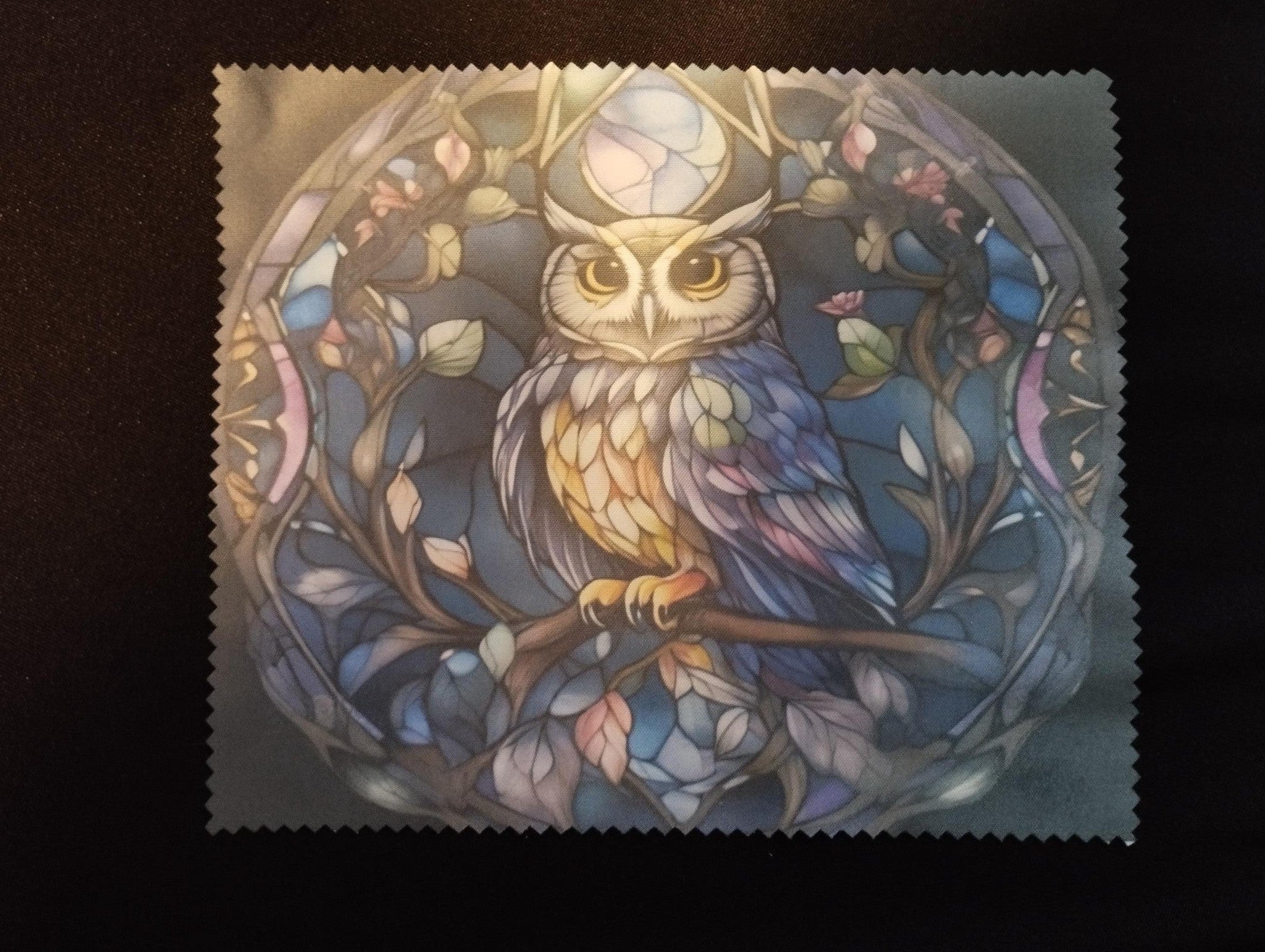 Lens cloth, spectacle cloth, gothic owl