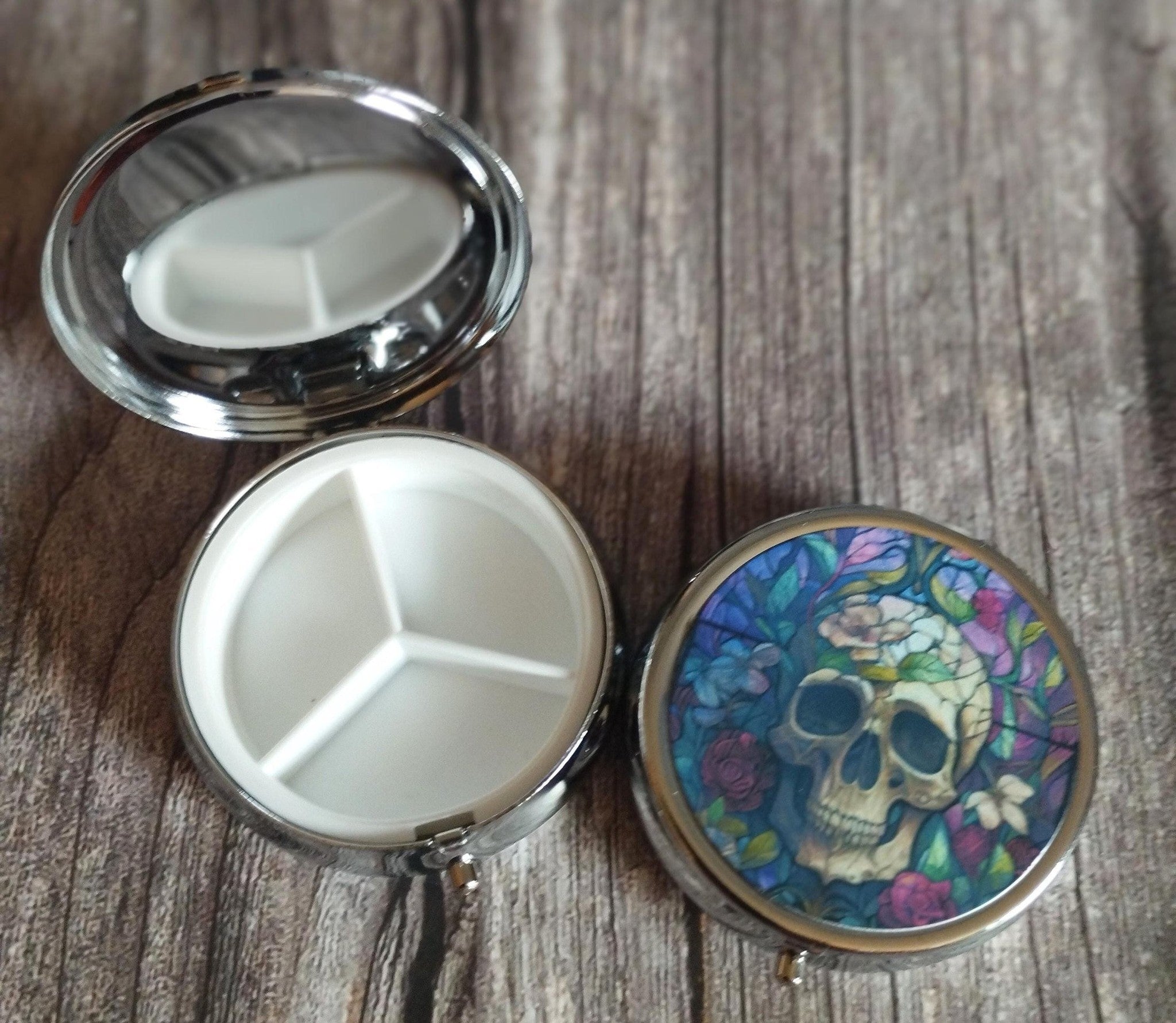 Pill tin, Skull Tin, Pill Box, Gothic Pill tin