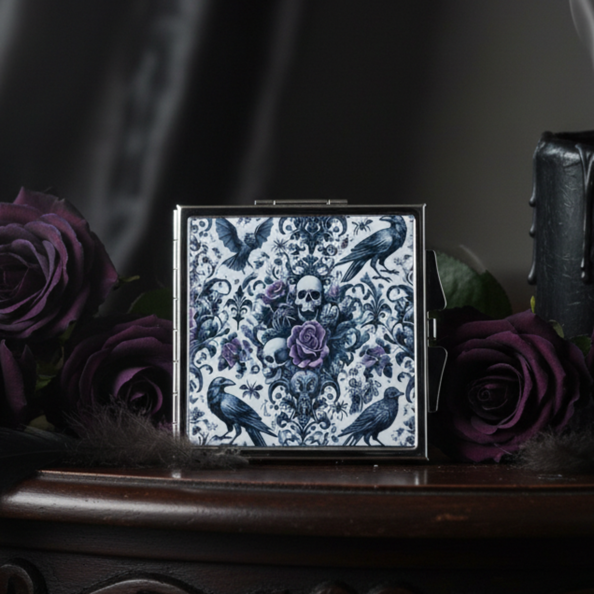 Raven Compact Mirror Lifestyle Image