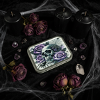 Skull and Spider Tin Lifestyle 2