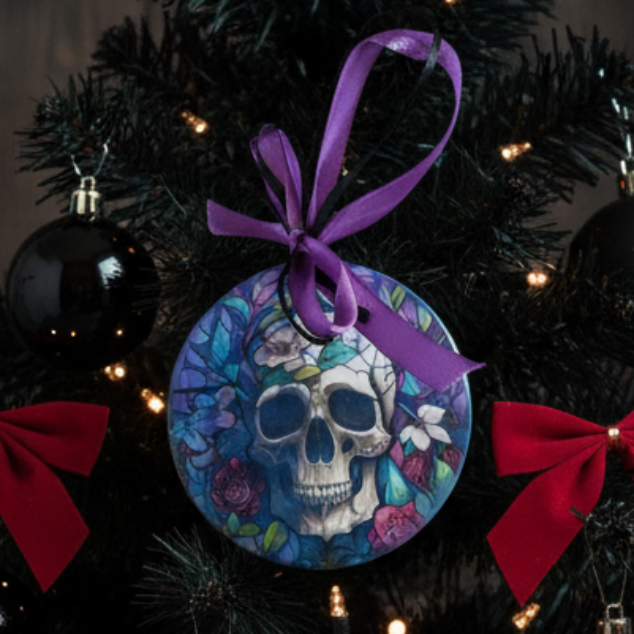 Skull Christmas Ornament Lifestyle
